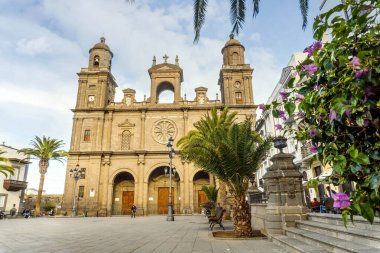 Tarihi Vegueta 'nın ana meydanındaki eski Santa Ana Katedrali, Las Palmas de Gran Kanarya, İspanya