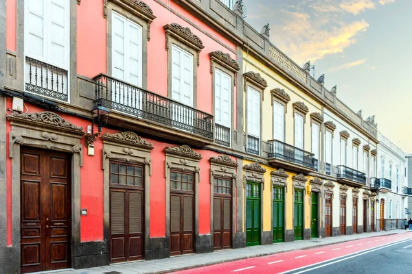 Kolorowe Zabytkowe Budynki Najstarszej Części Las Palmas Gran Canaria Vegueta — Zdjęcie stockowe