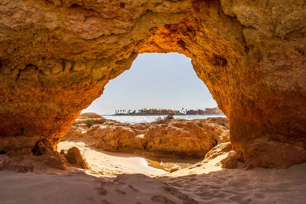 Όμορφη Αψίδα Ψαμμίτη Θέα Στη Μαρίνα Στο Portimao Ferragudo Algarve — Φωτογραφία Αρχείου