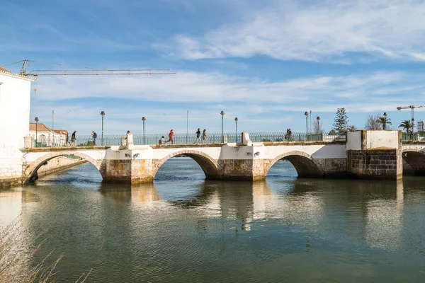 Tavira Portugal March 2022 Beautiful Roman Bridge Gilao River Historic — Stock Photo, Image