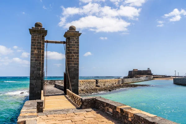 Arrecife Lanzarote Kanarya Adaları Spanya Giden Köprüleri Olan Tarihi San — Stok fotoğraf