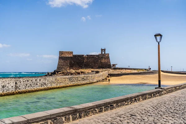 Storico Castello San Gabriele Con Ponti Che Conducono Esso Arrecife — Foto Stock