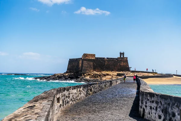 Arrecife Lanzarote Kanarya Adaları Spanya Giden Köprüleri Olan Tarihi San — Stok fotoğraf