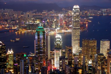 Geceleyin Hong Kong