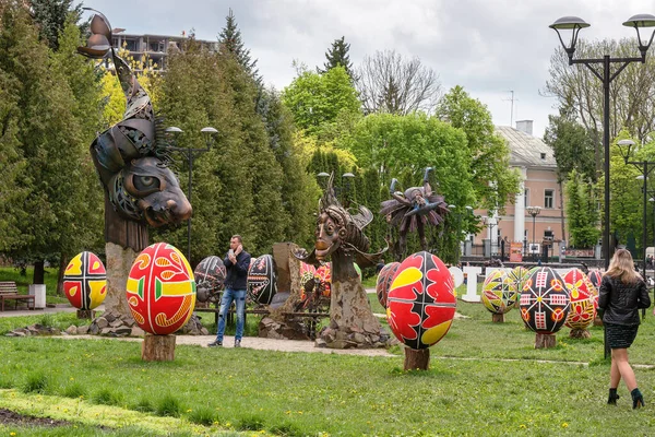 Rivne Ukraine Mai 2019 Fragment Der Allee Geschmiedeter Skulpturen Schöne — Stockfoto