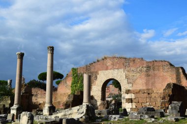 Roma Forumu, İtalya 'da