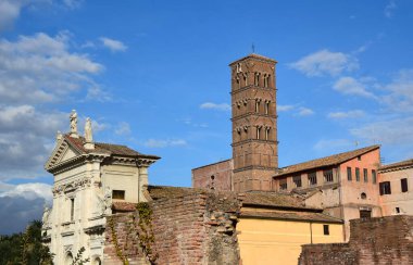 Roma Forumu, İtalya 'da