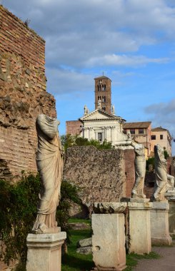 Roma Forumu, İtalya 'da