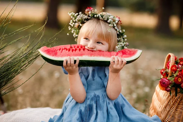 Picnic Family Cute Little Girl Eating Big Piece Watermelon Straw — Stock Photo, Image