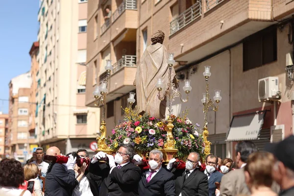 卡斯泰隆 Spain 2022年4月17日 传统的西班牙圣周 Semana圣诞老人 周日在西班牙卡斯泰隆的El Grau街头游行 — 图库照片