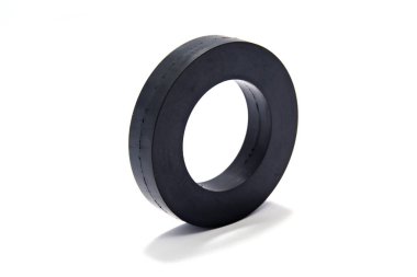 Lastik contalar ve çamaşır makineleri beyaza izole edilmiş. Yüksek kalite fotoğraf.