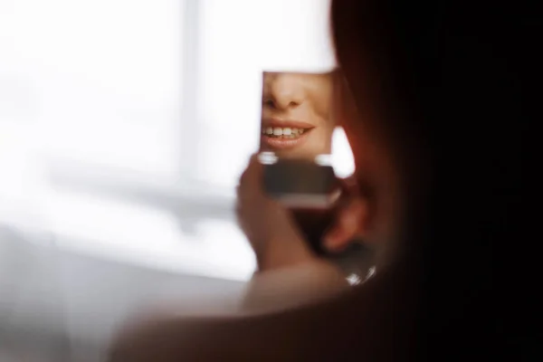 Beautiful Young Woman Doing Make While Looking Mirror Morning View — Stok fotoğraf