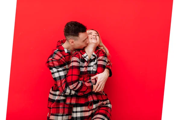 Happy Saint Valentine Day Young Couple Same Pyjamas Kissing Hugging — Stok fotoğraf