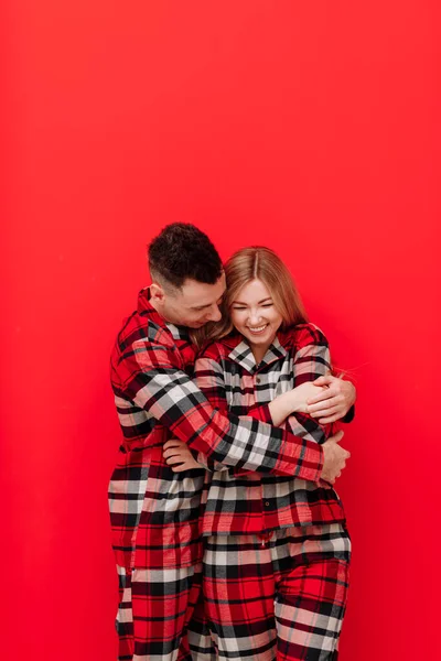 Happy Saint Valentine Day Young Couple Same Pyjamas Kissing Hugging — Stok fotoğraf