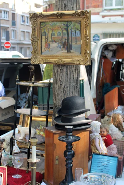 Paris bit pazarı satıcının durak