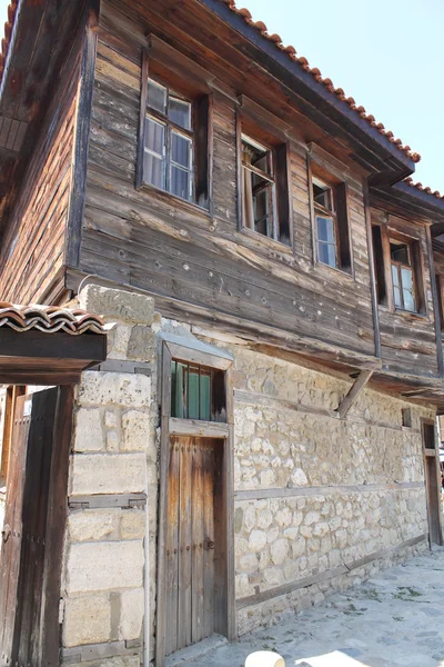 Eski ahşap ev.