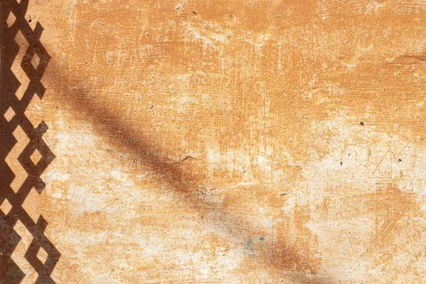 Texture Old Plastered Wall Paint Residues Shadow Bright Sunny Day — Fotografia de Stock