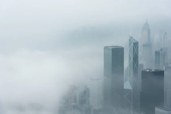 Arranha Céu Centro Cidade Hong Kong Nevoeiro — Fotografia de Stock