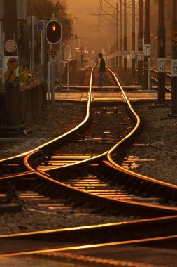 Hong Kong 'da Light Rail' in demiryolu hattı. 