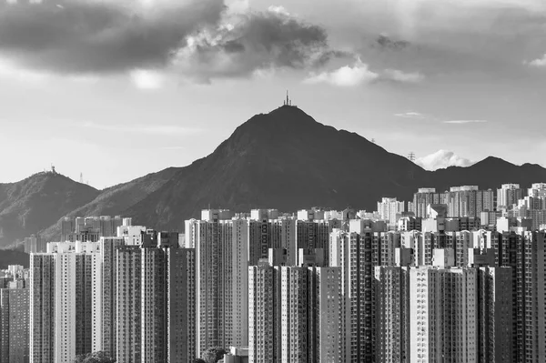 Wohnhochhaus Und Berg Hongkong Stadt — Stockfoto