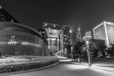 Geceleri Hong Kong şehir merkezinin Skyline 'ı.