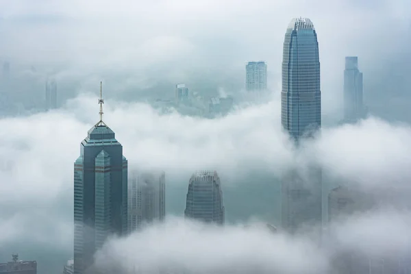 Rascacielos Centro Ciudad Hong Kong Niebla —  Fotos de Stock