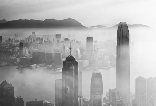 Rascacielos Centro Ciudad Hong Kong Niebla —  Fotos de Stock