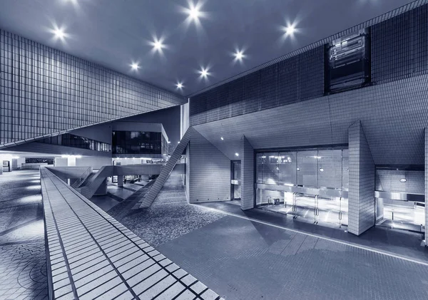 Cour Architecture Moderne Nuit — Photo