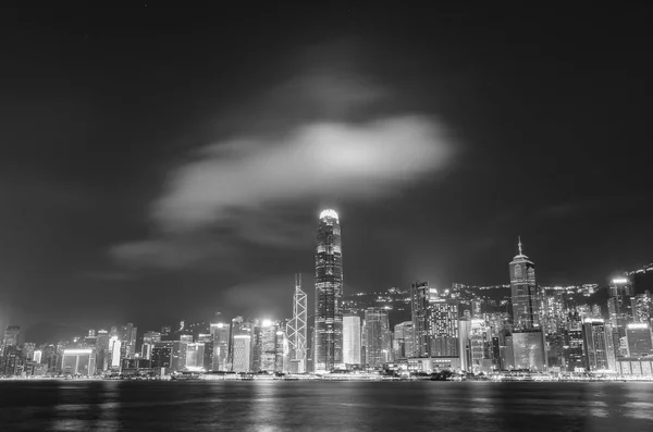 香港维多利亚港的夜景 — 图库照片