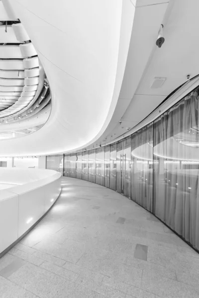 Modern Binanın Koridorunun Görünümü — Stok fotoğraf