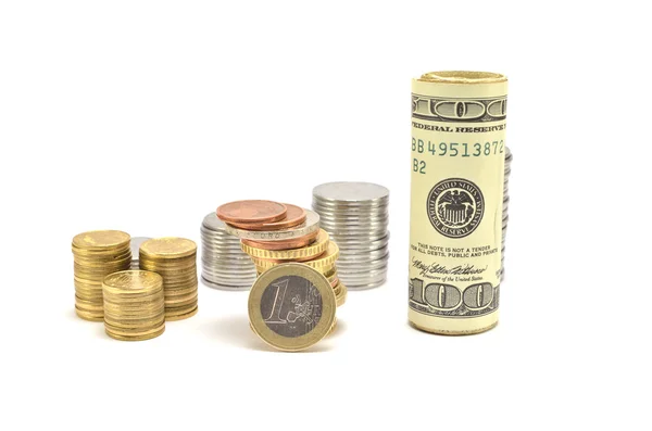 Stapel med mynt och sedlar — Stockfoto