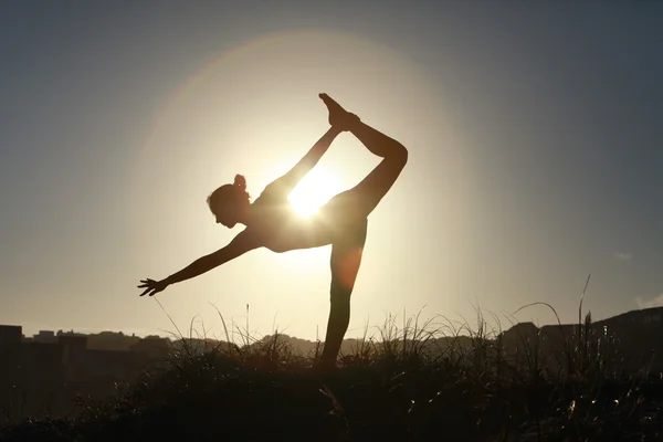 Tonåring gymnast — Stockfoto