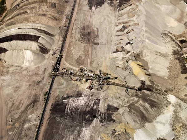 Deposição de pó na mina de carvão, vista aérea — Fotografia de Stock