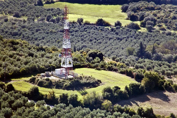 Komórkowych sieci telekomunikacyjnych wieży — Zdjęcie stockowe