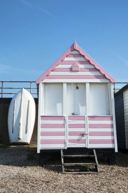 plaj kulübe southend Denizi, essex, İngiltere'de.