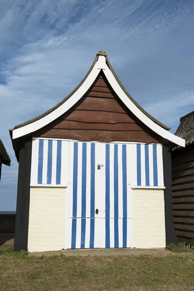 mablethorpe, renkli plaj kulübe