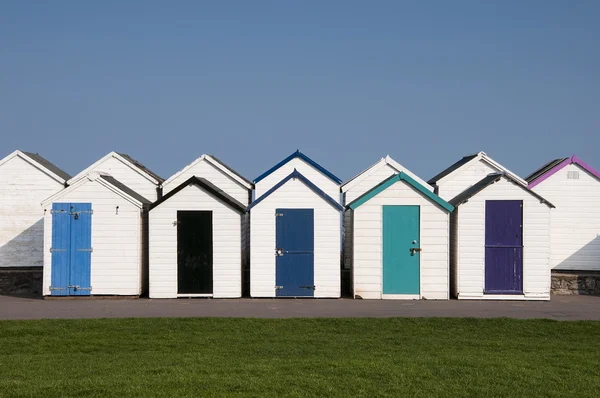 五颜六色的海滩小屋在佩恩顿 — 图库照片