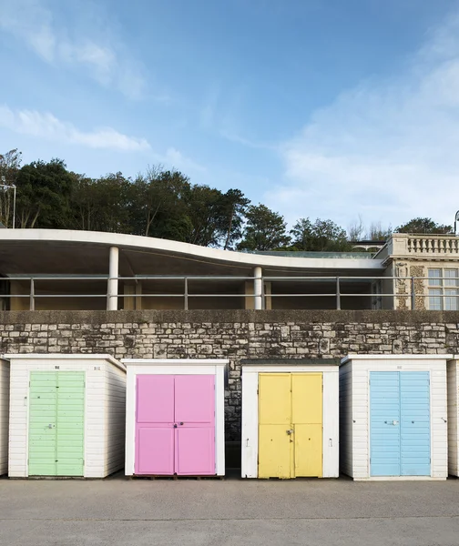 plaj kulübe de lyme regis