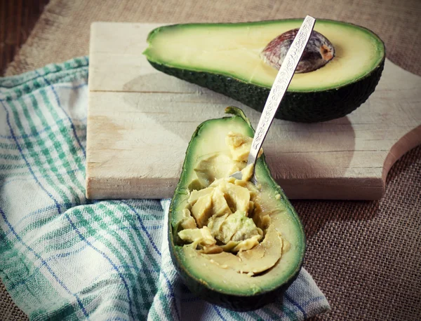 Reife Avocado — Stockfoto