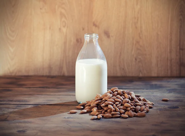 Leche de almendra — Foto de Stock