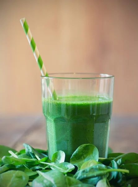 Spenatsmoothie — Stockfoto