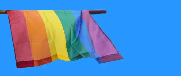 Orgullo Arco Iris Lgbt Gay Bandera Siendo Ondeado Cielo — Archivo Imágenes Vectoriales