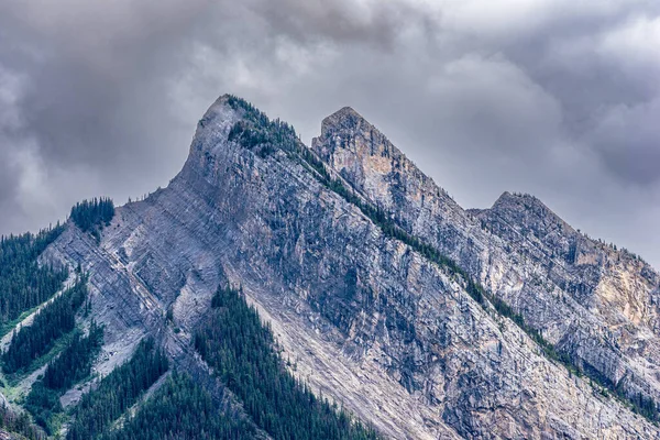 Céu Húmido Acima Monte Colin Parque Nacional Jasper Alberta — Fotografia de Stock
