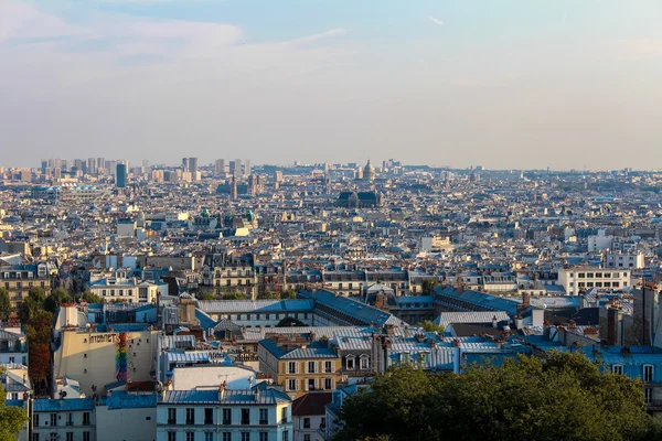 Skyline of Paris city from Montmartre hill, France. — Stock Photo, Image