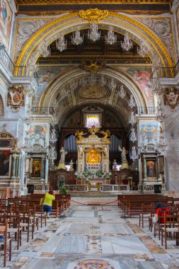 cennet iç altar of st. mary Bazilikası