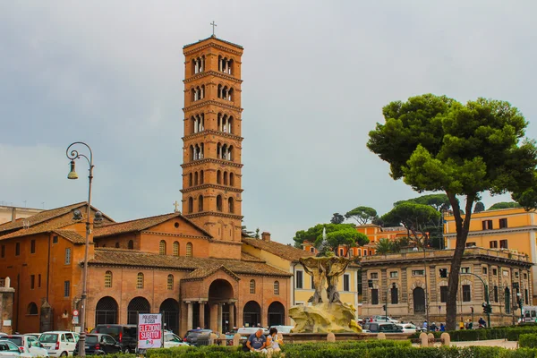 La Basílica de Santa María en Cosmedin —  Fotos de Stock