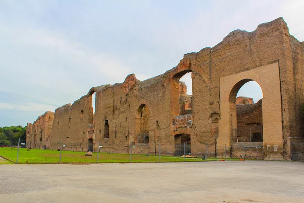 A view of the remains of the Baths of Caracalla in Rome, Italy — Stock Photo, Image