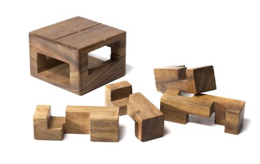 bir ağaçtan puzzle