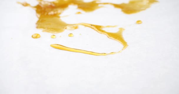 Cannabis Wax Paper Closeup High Quality Footage — Αρχείο Βίντεο