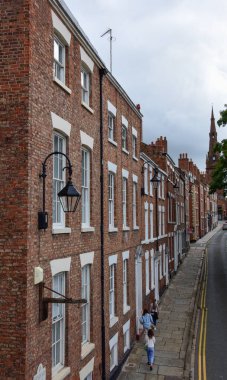 Chester, UK: 3 Haziran 2022: Chester, İngiltere: 3 Haziran 2022: Chester 'da Watergate Caddesi' nin genel bir sahnesi